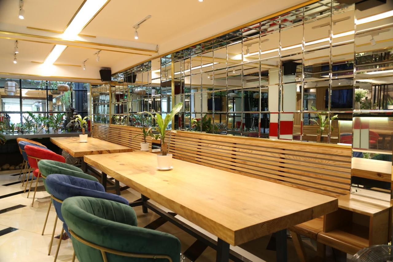 The Queendor Boutique Hotel Ho Şi Min Dış mekan fotoğraf