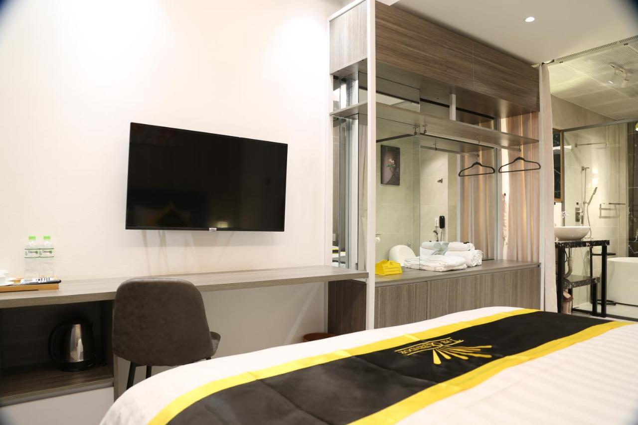 The Queendor Boutique Hotel Ho Şi Min Dış mekan fotoğraf
